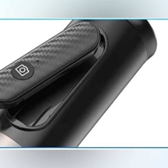 BRAND NEW SELFIE STICK 60”TRIPOD COMBO. ALL IN 1 WITH WIRELESS REMOTE - Picture 7 of 9